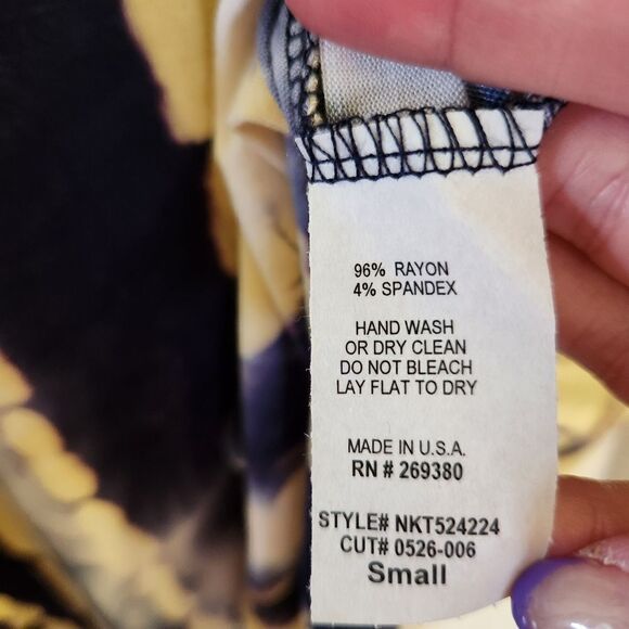 Urban Daizy Totally Tie Dye Rayon Tank Top Size Small - Picture 7 of 7
